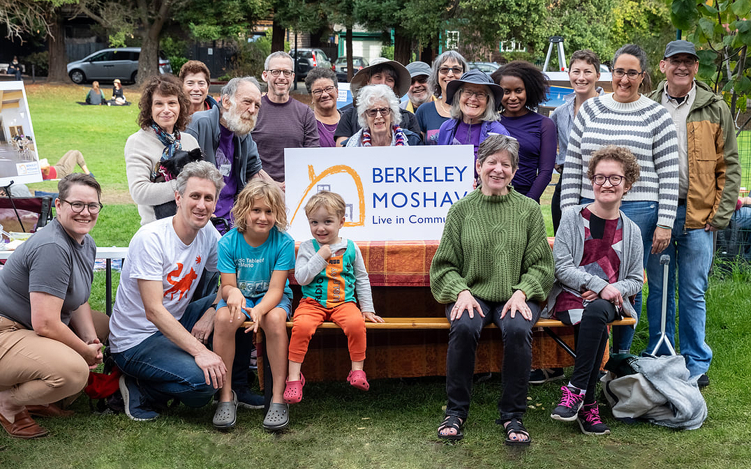 Image Text Row Image